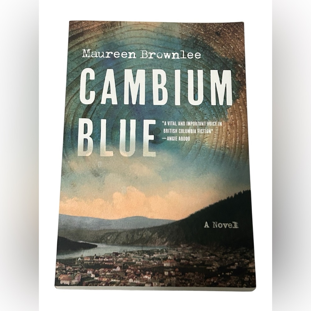 🎉2/$20 ‘CAMBIUM BLUE’ NOVEL MAUREEN BROWNLEE SOFTCOVER BOOK